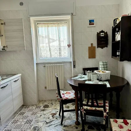 Ely House * Monte SantʼAngelo