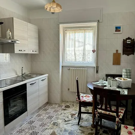 Apartment Ely House *