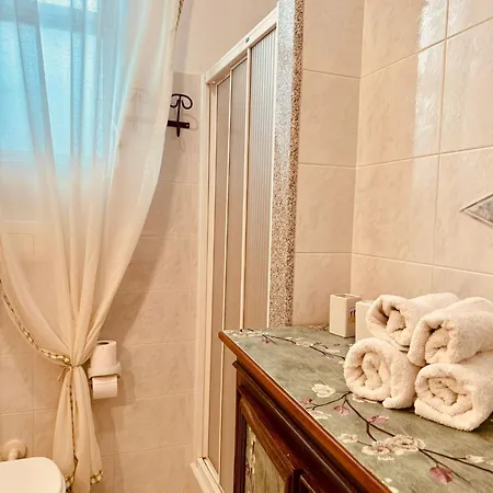 Ely House Monte Sant'Angelo